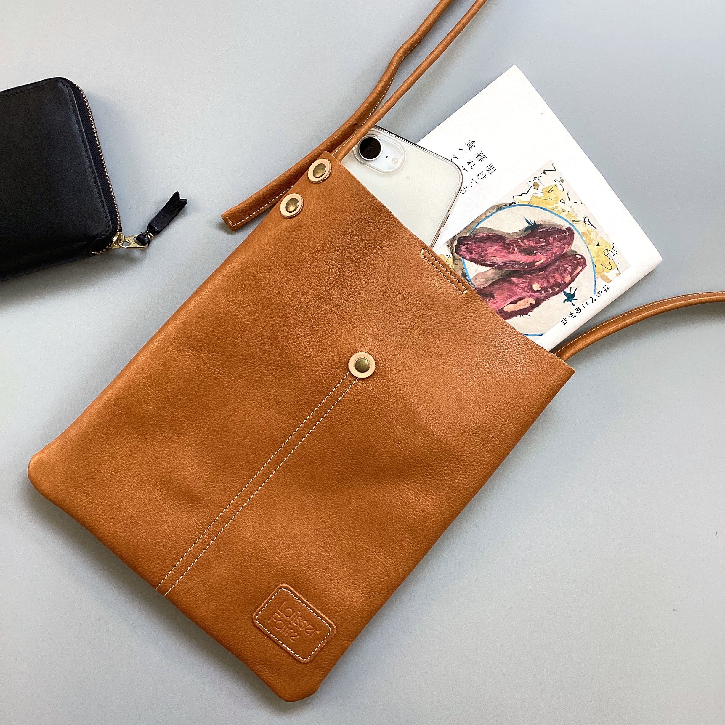 Laisser Faire – LILY